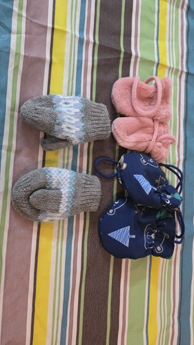 Paar baby handschuhe - 3, baby-handschuhe
